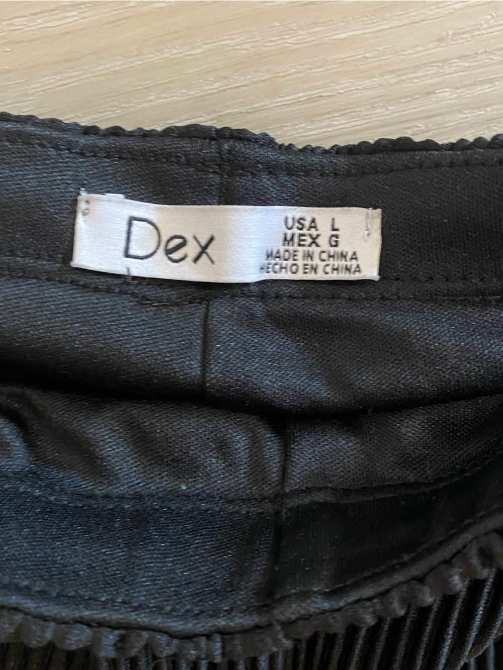 Open Leg Capris - Picture 3 of 4